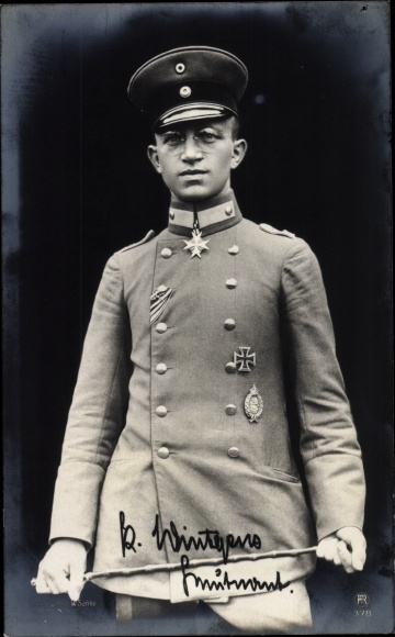 Postcard Fighter Pilot Lieutenant Kurt Wintgens, Sanke 378, Portrait, Order