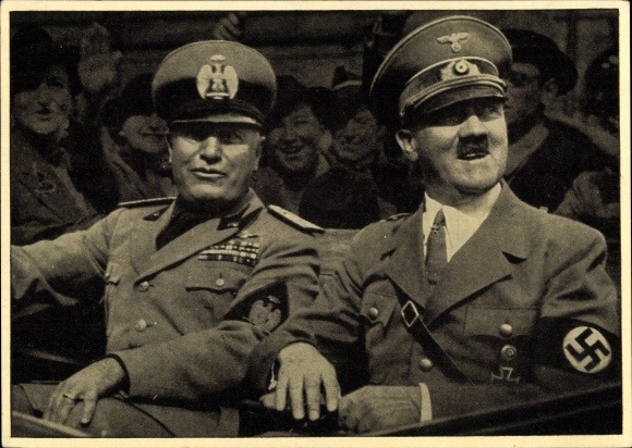 Postcard Führer and Reich Chancellor Adolf Hitler, Benito Mussolini, state meeting, men of the time 126