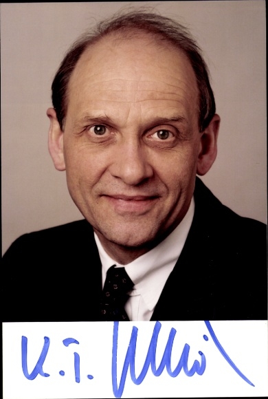 foto politicus Dr. Klaus Theo Schröder, Federaal Ministerie van Volksgezondheid, handtekening