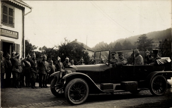 Photo Postcard theater of war in the Vosges 1915, visit of Kaiser Wilhelm II, Crown Prince Wilhelm, car