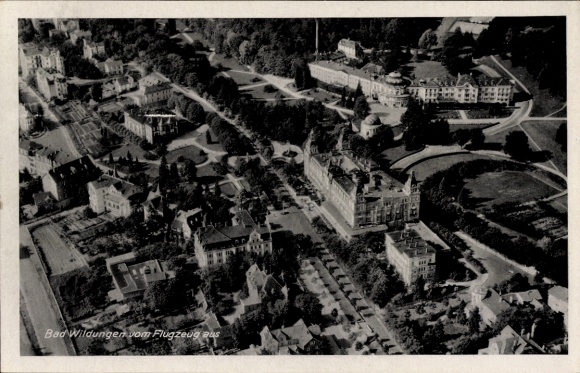 Postcard Bad Wildungen in Hesse, aerial view of buildings, trees, streets