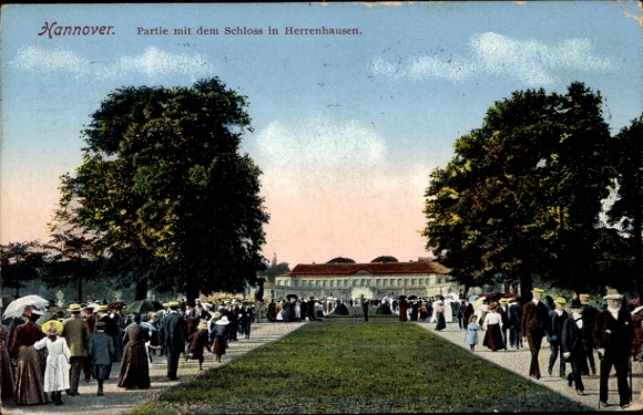 Postcard Herrenhausen Hannover in Lower Saxony, Herrenhausen Palace, park landscape, numerous sp...