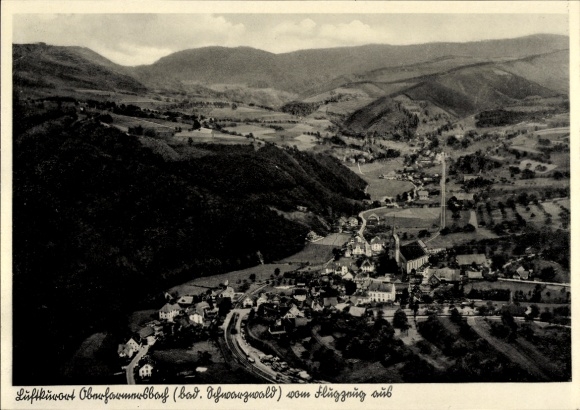 Ak Oberharmersbach im Schwarzwald Baden, Fliegeraufnahme