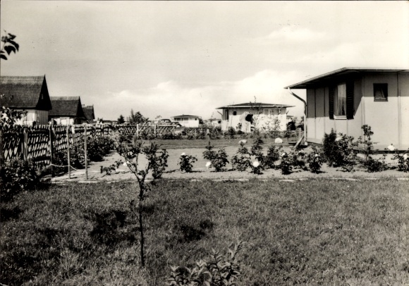 Postcard Börgerende Rethwisch on the Baltic Sea, bungalows