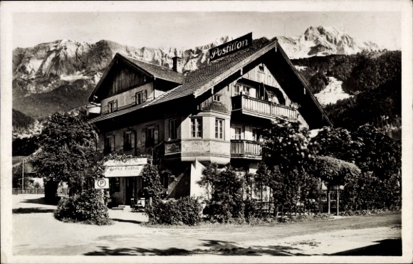 Postcard Garmisch Partenkirchen in Upper Bavaria, Gasthof Postillon, mountains in the background, black and white photo