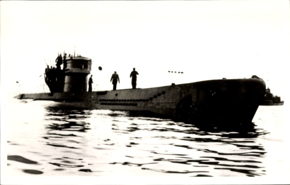 Foto Ak Deutsches U Boot, U 1015, Kriegsmarine