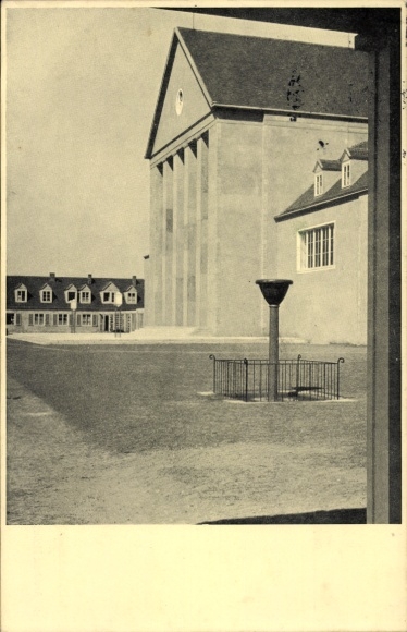 Postcard Dresden Nord Hellerau, Dalcroze School, front facade, architect Heinrich Tessenow