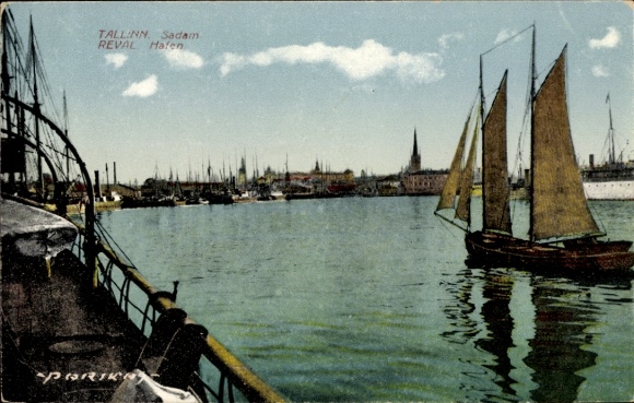 KP Tallinn Reval Estonia, widok na port, statki, żaglówki, architektura