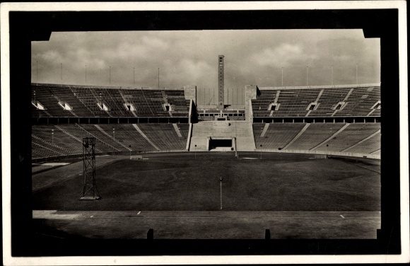 Ak Berlin Charlottenburg Westend, Reichssportfeld, deutsche Kampfbahn, Glockenturm, Olympia 1936