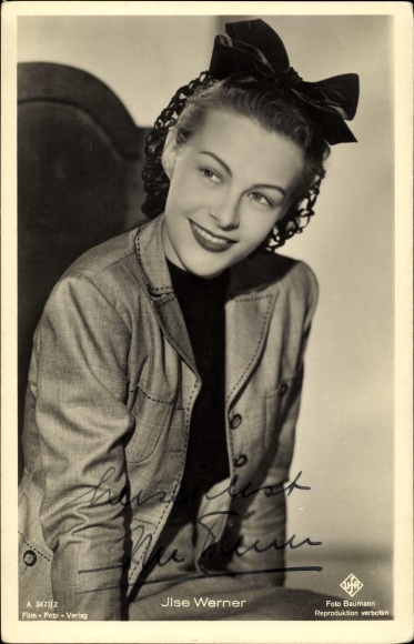 Ak Schauspielerin Ilse Werner, Portrait, UFA, Autogramm
