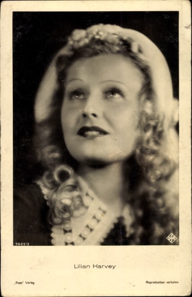 Postcard actress Lilian Harvey, Ross Verlag 7603 2, portrait, UFA