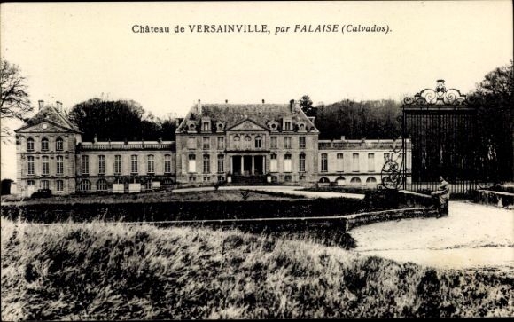 Postcard Falaise Calvados, Château de Versainville