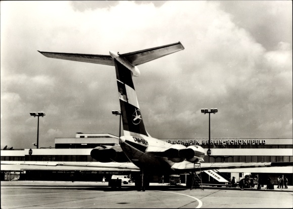 PC Schönefeld near Berlin, Interflug, German passenger plane, Ilyushin IL 62, airport