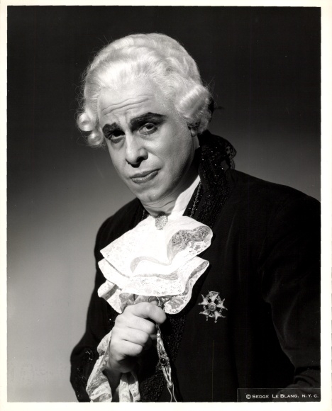Postcard Actor George London, Portrait, Role Baron Scarpia, Film Tosca