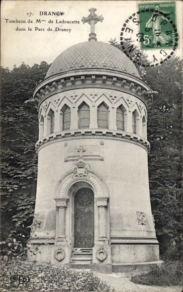 Ak Drancy Seine Saint Denis, Tombeau de M. de Ladoucette, Park von   Mausoleums-Architektur