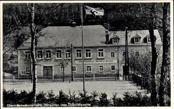 Postcard Dönschten Dippoldiswalde Osterzgebirge, Chemnitz Children's Home
