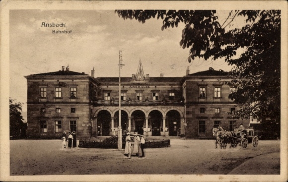 Ak Ansbach in Mittelfranken Bayern, Bahnhof, Kutsche