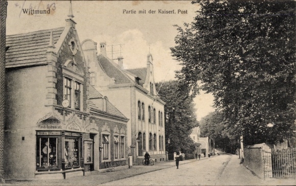 PC Wittmund in East Frisia, street scene, post office
