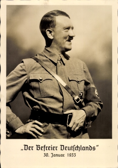 KP Führer i kanclerz Rzeszy Adolf Hitler w mundurze partyjnym, portret stojący, Wyzwoliciel Niemiec