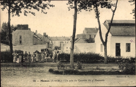 Ak Meaux Seine-et-Marne, Quartier du 4. Hussards