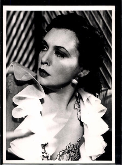 99 press photos Zarah Leander, portraits and film scenes