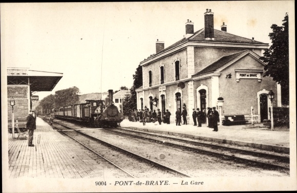 Postcard Pont de Braye Sarthe, railway station, track side, steam locomotive