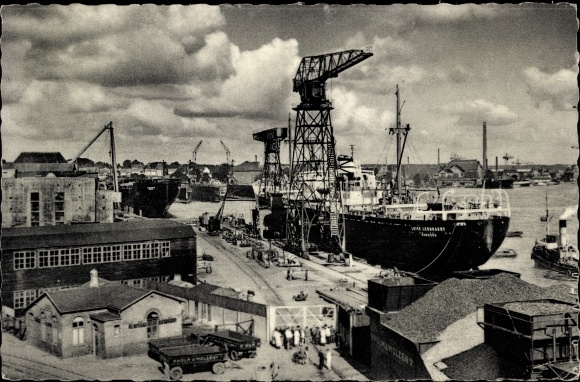 Ak Flensburg in Schleswig Holstein, Schiffswerft, Kran