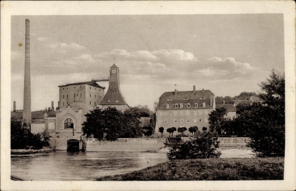 Ak Bad Dürrenberg an der Saale, uitzicht op de stad, rivier, gebouwen, architectuur