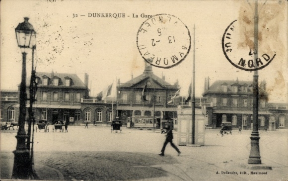 Postcard Dunkerque Dunkerque North, train station