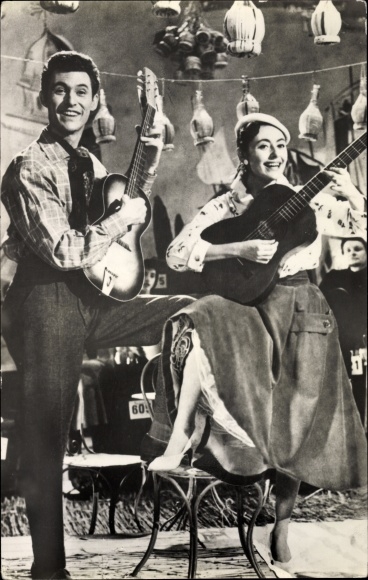 Postcard Actors Caterina Valente and Silvio Francesco, guitars, film scene