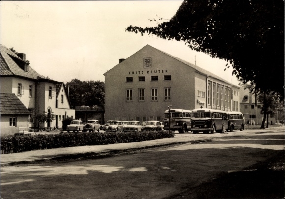 Postcard Ostseebad Boltenhagen, FDGB convalescent home Fritz Reuter, buses