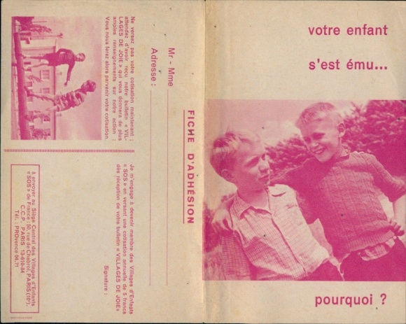 Folding Postcard woman with children, kitchen, lunch, child with bicycle