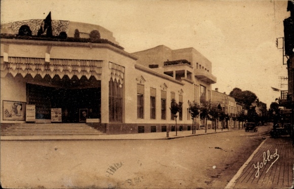 PC Dax Landes, historic building, street scene, with two postage stamps