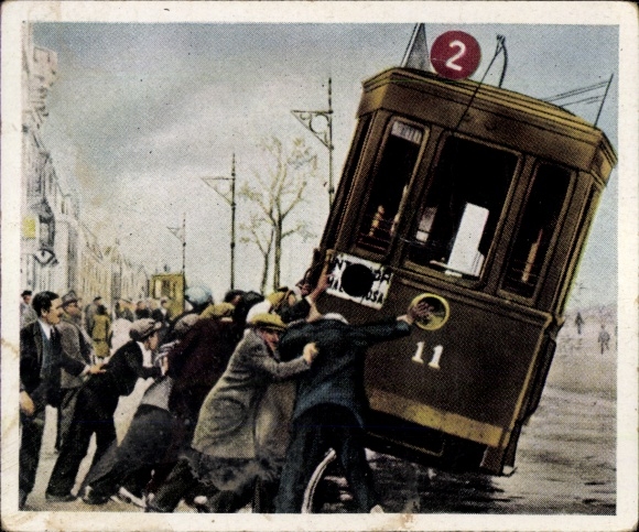 Collector's picture The post-war period No. 162 March 1931 Riots Valencia, crowd overturns tram cars