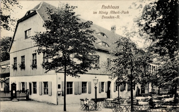 Postcard Dresden Neustadt, view of the Fish House in King Albert Park