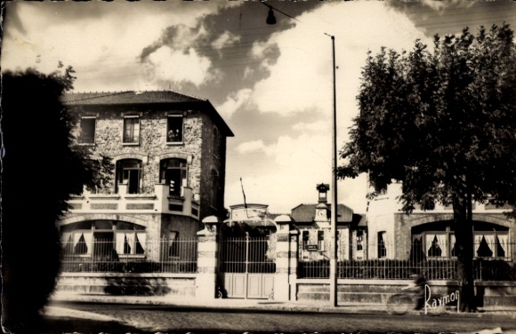 Postcard Fontenay sous Bois Val de Marne, Entree de l'Hopital