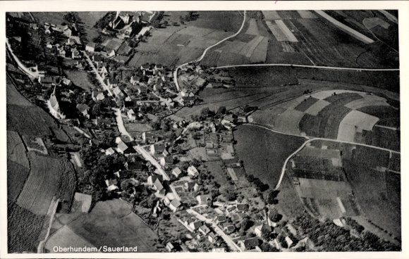 Postcard Oberhundem Kirchhundem Sauerland, aerial photograph