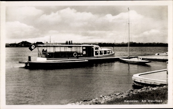 Ak Hannover in Niedersachsen, Maschsee, Motorboot