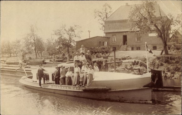 Photo PC Hamburg Mitte Steinwerde, shipyard HC Stülcken Sohn, motor boat