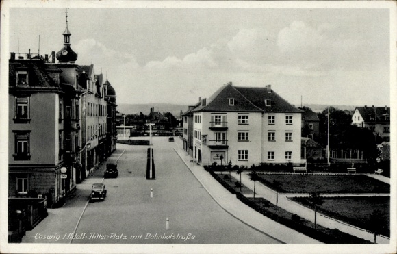 Postcard Coswig in Saxony, Adolf Hitler Square with Bahnhofstraße