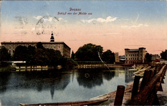 Postcard Dessau in Saxony-Anhalt, castle from the Mulde, building, water view, quiet atmosphere