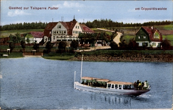 Postcard Malter Dippoldiswalde in the Eastern Ore Mountains, Inn at the Malter Dam, Boat