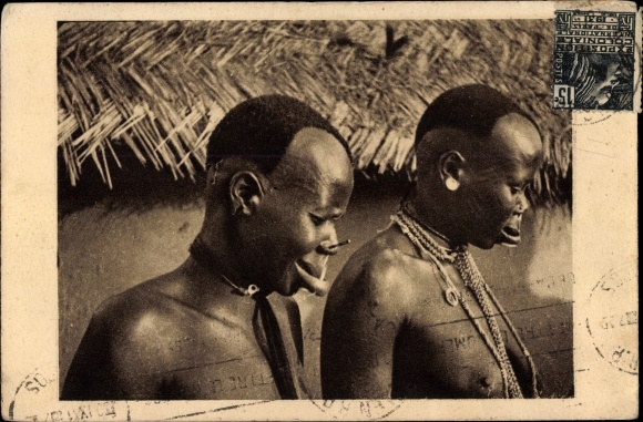 Postcard Chad, French Equatorial Africa, Women with silver trays, Lippenteller
