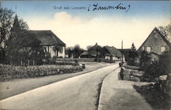 Postcard Lassahn Zarrentin am Schaalsee, street section, church