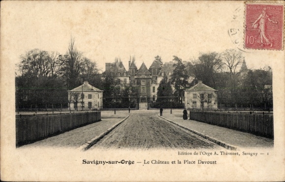 Ak Savigny sur Orge Essonne, Chateau, Place Davoust