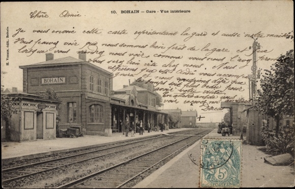 Postcard Bohain Aisne, Inside the Station