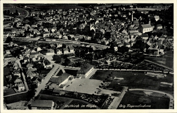 Postcard Leutkirch im Allgäu Württemberg, aerial view of Leutkirch, city view, old buildings