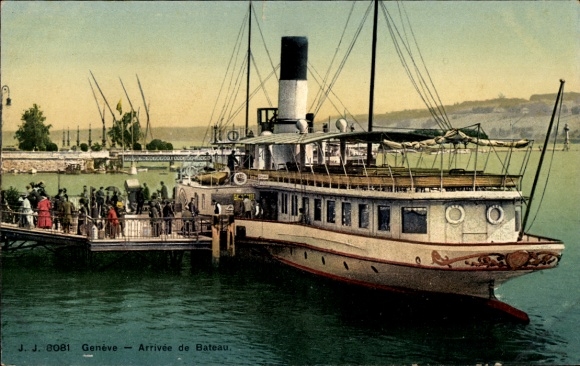 Postcard Genève Geneva City, Arrival of the Steamer