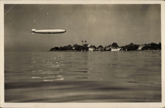 Ak Friedrichshafen am Bodensee, Zeppelin-Luftschiff Graf Zeppelin