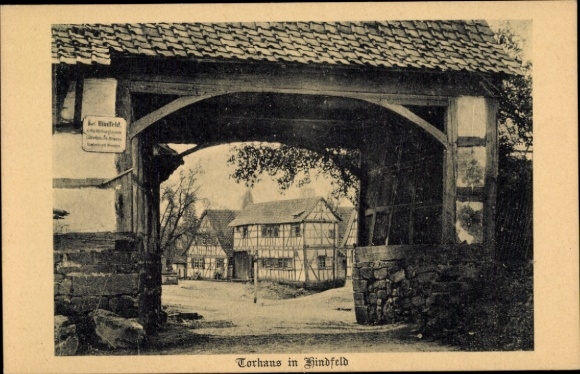 Ak Hindfeld in Thüringen, Torhaus, Straßenpartie